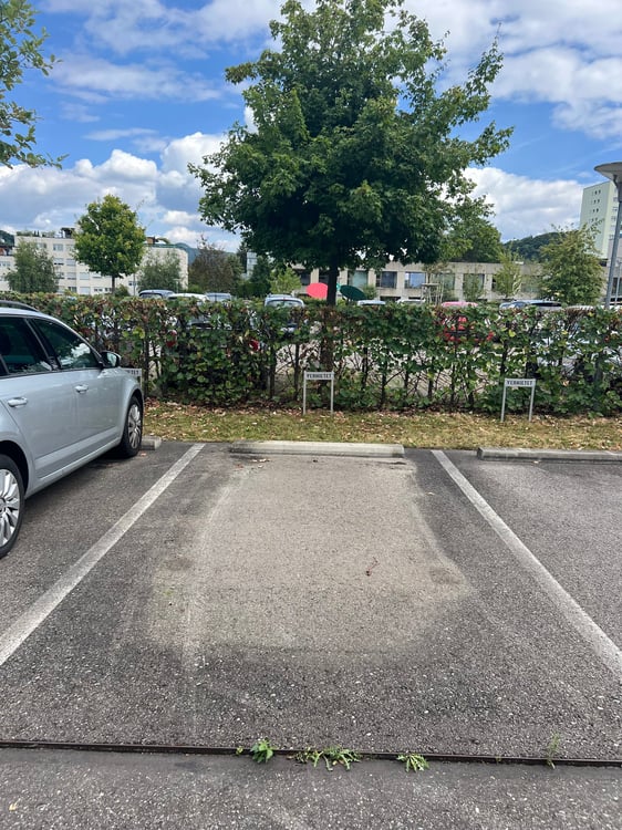 Abstellplatz aussen 2