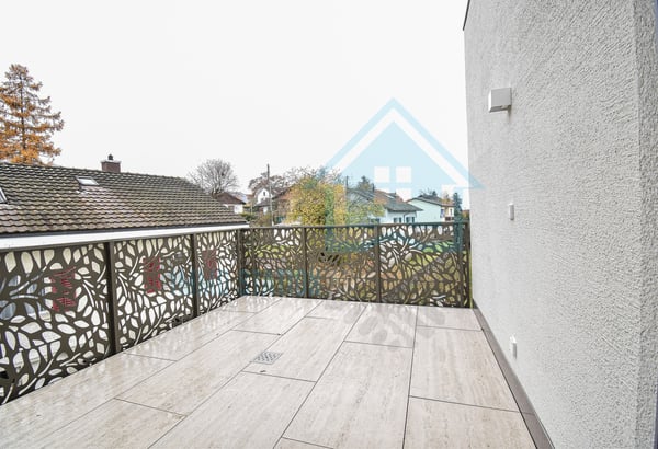 Modern & energieeffizient - 1.5-Zimmer-Attikawohnung mit Panoramablick 10