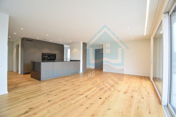 Modern & energieeffizient - 1.5-Zimmer-Attikawohnung mit Panoramablick 3