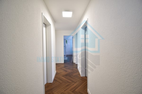Interessante Investitionsmöglichkeit 4.5-Zimmer-Dachwohnung mit Loggia und Alpenblick in Burg AG 9