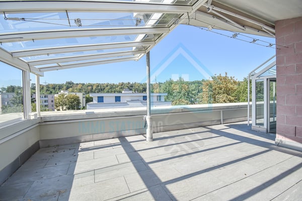 Exklusive 4.5-Zimmer-Attikawohnung mit grosszügiger Terrasse 11