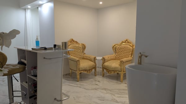 Modernes Gewerbelokal mit 51 m² in Hüntwangen 8