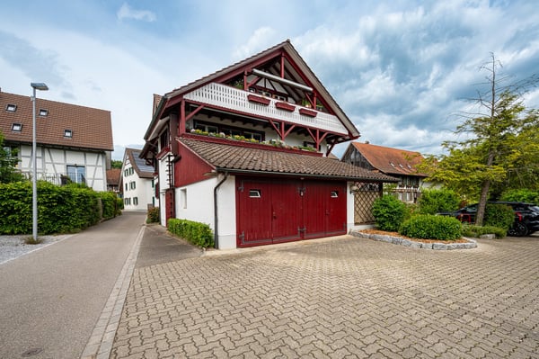 Attraktives Dreifamilienhaus an zentraler Lage 2