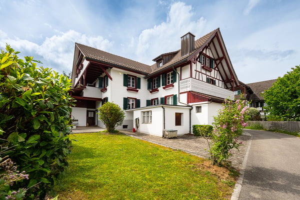 Attraktives Dreifamilienhaus an zentraler Lage 3
