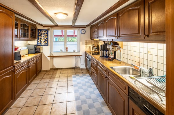 Attraktives Dreifamilienhaus an zentraler Lage 13