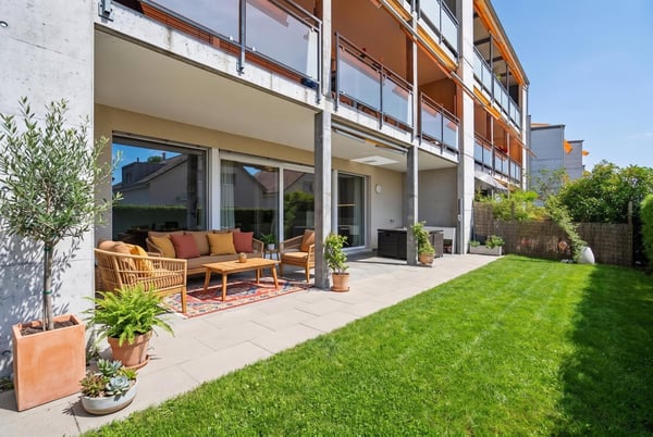 Moderne 4,5-Zimmer-Erdgeschosswohnung im familienfreundlichen Quartier 1