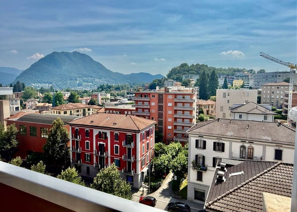 EXKLUSIVE ATTIKAWOHNUNG MIT SEESICHT - LUGANO-BESSO 11