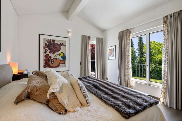 IHR PRIVATES REFUGIUM DER EXTRAKLASSE ? Luxuriöse 10.5-Zimmer-Villa mit Privatsphäre in Zumikon 6