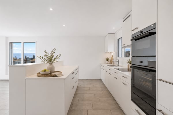 ÜBER DEN DÄCHERN VON UETIKON AM SEE: Moderne 3.5-Zimmer-Attikawohnung mit zwei Terrassen & Weitblick 4