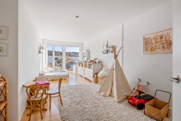 RÜCKZUGSORT MIT STIL & GROSSZÜGIGKEIT -4.5-Zimmer-Gartenloftwohnung auf der Forch/Küsnacht 12