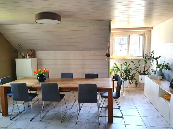 Willkommen in Sarmenstorf! Grosszügige 6 ½ Maisonette-Wohnung 4