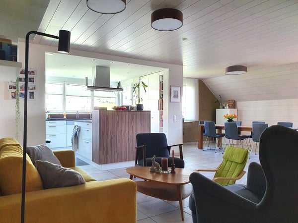 Willkommen in Sarmenstorf! Grosszügige 6 ½ Maisonette-Wohnung 5