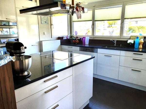 Willkommen in Sarmenstorf! Grosszügige 6 ½ Maisonette-Wohnung 6
