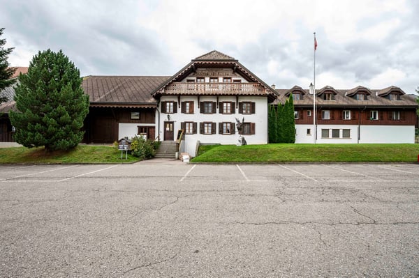 Le domaine historique Ô Colombettes est à la recherche de son prochain propriétaire. 5