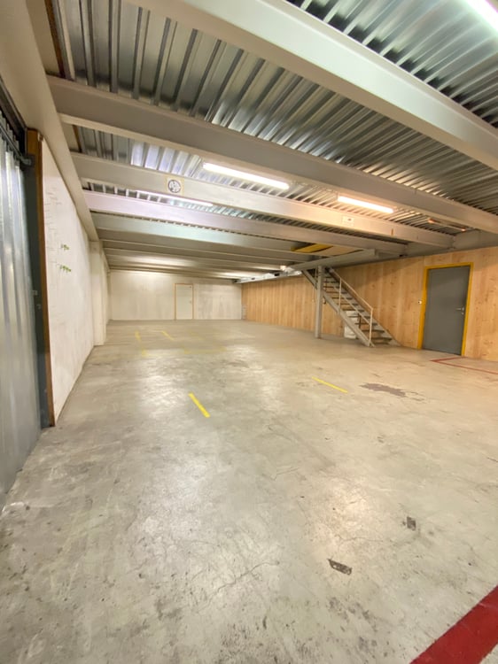 Zweistöckiger Lagerraum ab sofort zu vermieten 6