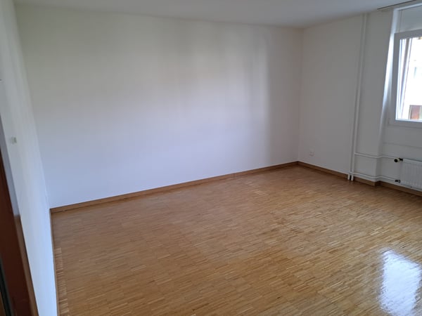2 Zimmer-Wohnung, 2.OG rechts 7