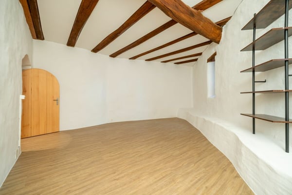 Therapieraum / Büroraum in der wunderschönen Altstadt von Zofingen zu vermieten 4