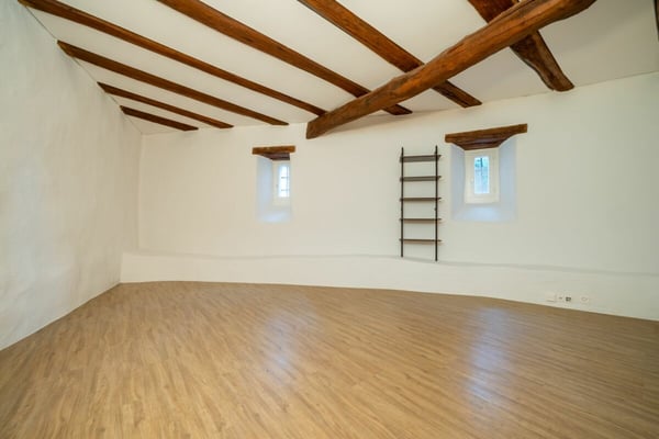 Therapieraum / Büroraum in der wunderschönen Altstadt von Zofingen zu vermieten 3