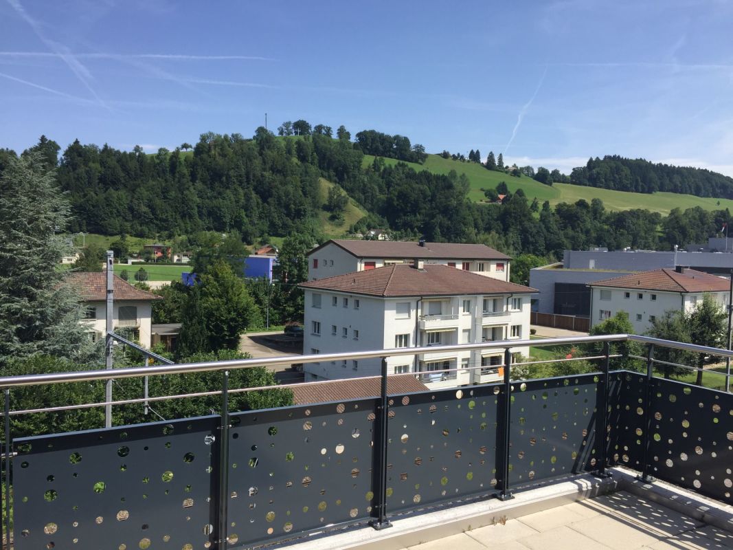 Charmante, helle 3-Zimmer-Wohnung an zentraler Lage!