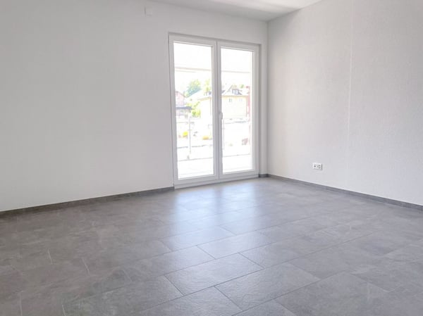 1. Nettomiete geschenkt! Exklusive 3½-Zimmer-Gartenwohnung an bester Lage in Reitnau! 4