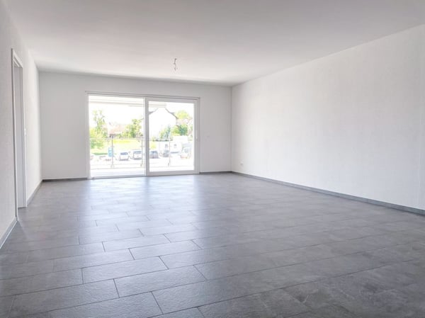 1. Nettomiete geschenkt! Exklusive 3½-Zimmer-Gartenwohnung an bester Lage in Reitnau! 3