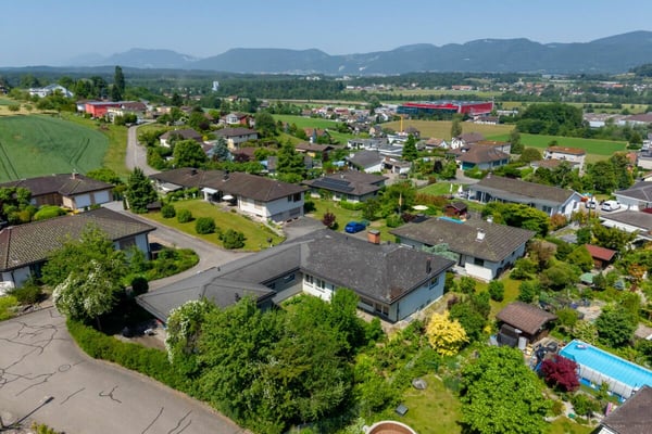 Doppeleinfamilienhaus an bester Lage in Rothrist zu vermieten 2
