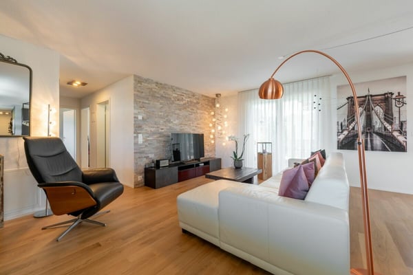 Wohn(T)raum - Exklusive 5½-Zimmer-Attikawohnung an bester Lage! 2