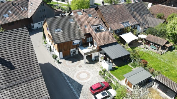 Liebhaberobjekt mit Renditepotenzial an ruhiger und zentraler Lage in Dietlikon 4