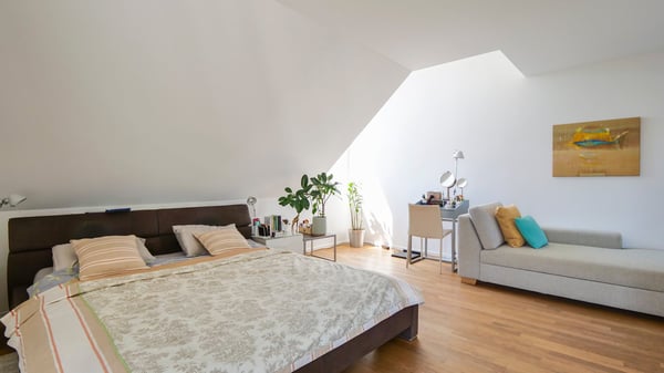 Grosszügige 5.5-Zimmer-Maisonette-Wohnung mit viel Privatsphäre und Wohnkomfort 5