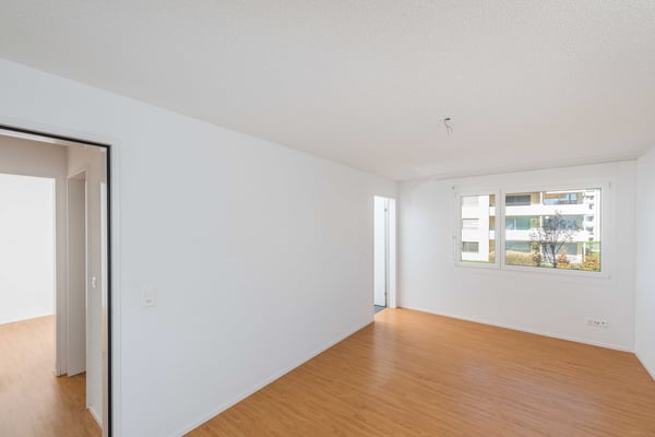 Neuwertige sehr grosse 3.5 Zi-Gartenwohnung 112 m2 10