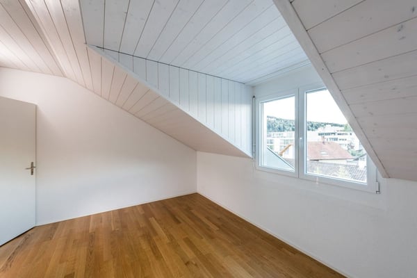 Neuwertige 2.5 Zi-Gartenwohnung an ruhi…