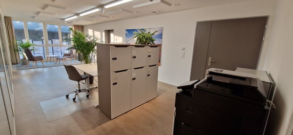 Co-Work Arbeitsplätze mit integrierten Einzelbüro's in Wettingen 7