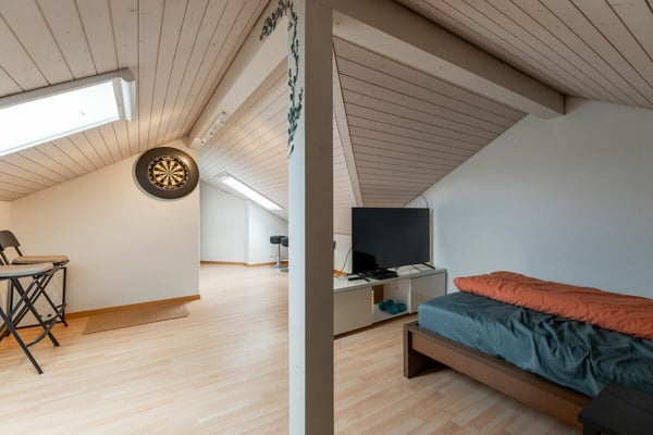 Grosszügige Familienwohnung an ruhiger Lage 10