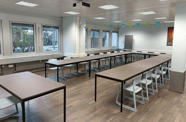 Grosse Gewerbefläche über 900 m² auf zwei Etagen 13