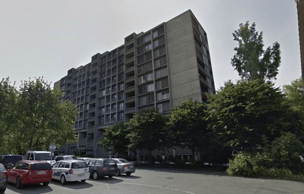 Grosse Gewerbefläche über 900 m² auf zwei Etagen 1