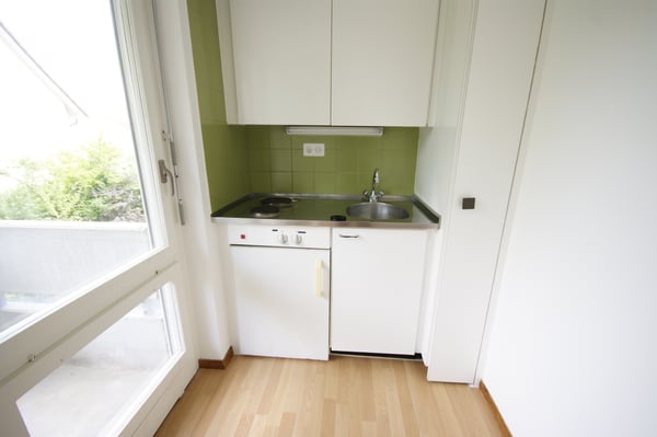 1-Zimmer Studio mit Bad und Balkon (möbliert) 6