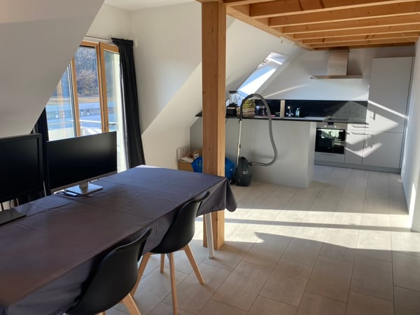 Charmante 2.5-Zimmer-Dachwohnung (Maisonette) 3