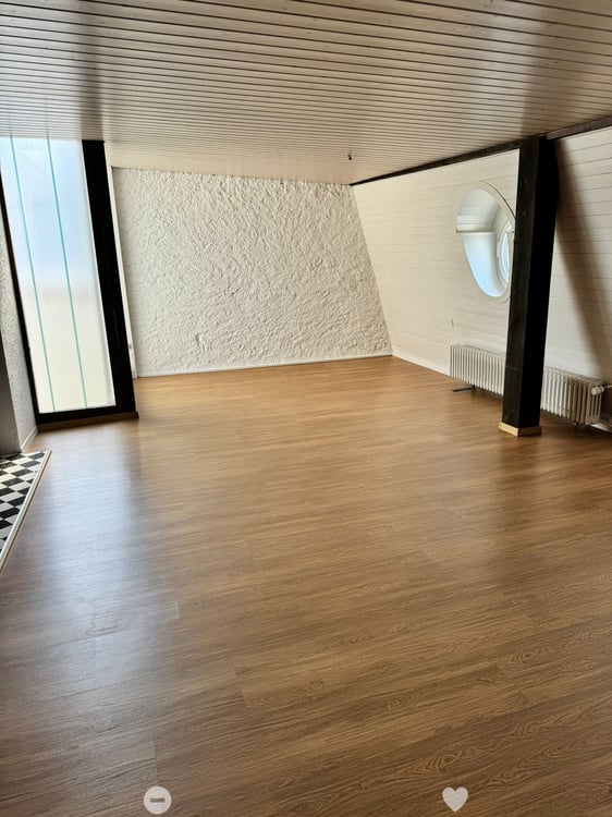 Charmante 4-Zimmerwohnung im Herzen von Biel 2