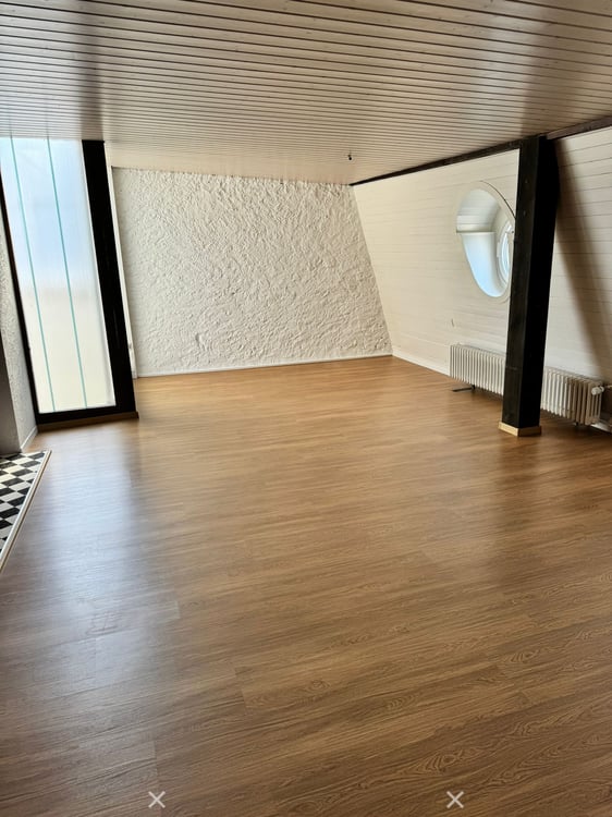 Charmante 4-Zimmerwohnung im Herzen von Biel 2