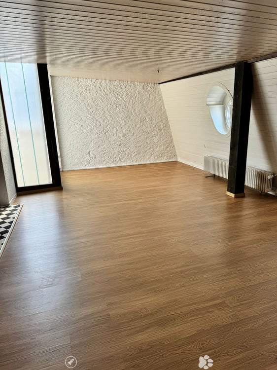 Charmante 4-Zimmerwohnung im Herzen von Biel 2