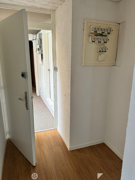 Charmante 4-Zimmerwohnung im Herzen von Biel 6