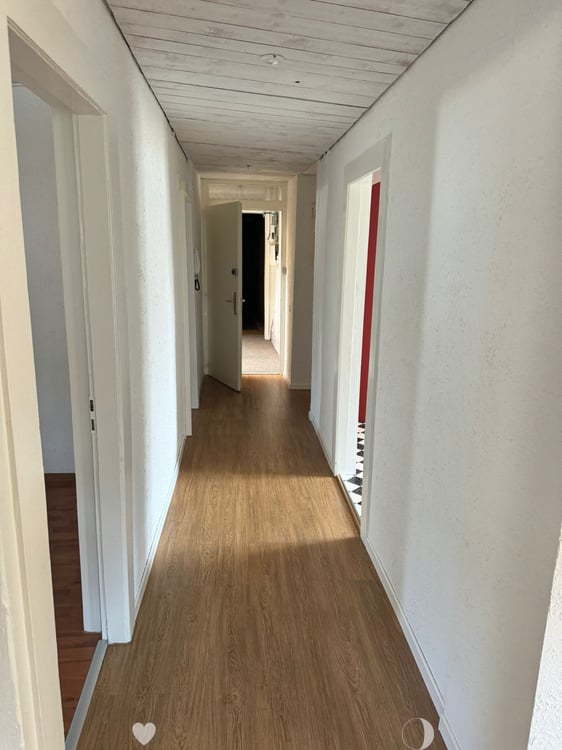 Charmante 4-Zimmerwohnung im Herzen von Biel 4