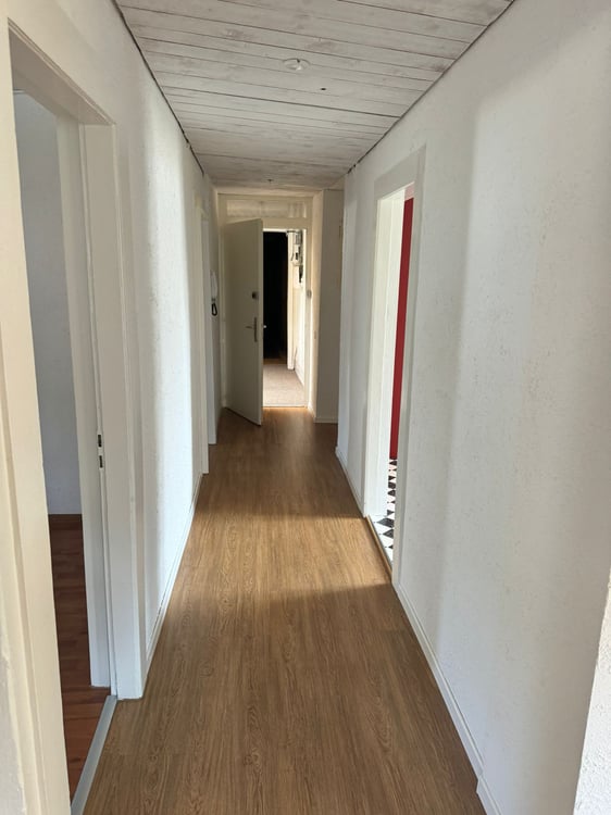 Charmante 2-Zimmerwohnung im Herzen von Biel 4