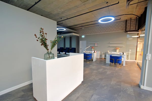 Repräsentative Erdgeschossfläche im modernen Rietbachcenter Bachenbülach – 230 m² für Ihr Business 2