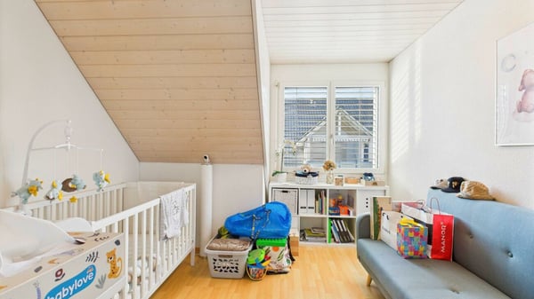 Charmantes Wohnen unter dem Dach mit Blick ins Grüne 10