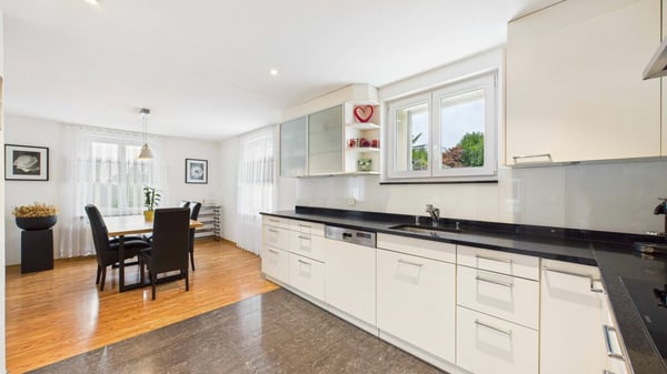 Grosszügiges Wohnerlebnis mit Potenzial 7