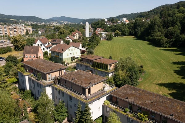 Wohnen über zwei Ebenen - Grosszügige Maisonette-Attikawohnung mit Weitsicht im Bezirk Baden 14