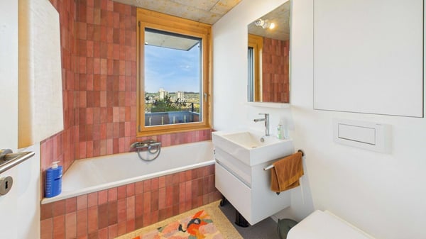 Zeitlose Eleganz über den Dächern von Regensdorf 9