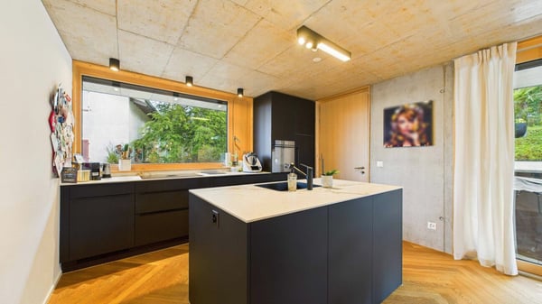 Zeitlose Eleganz über den Dächern von Regensdorf 3