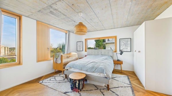 Zeitlose Eleganz über den Dächern von Regensdorf 10